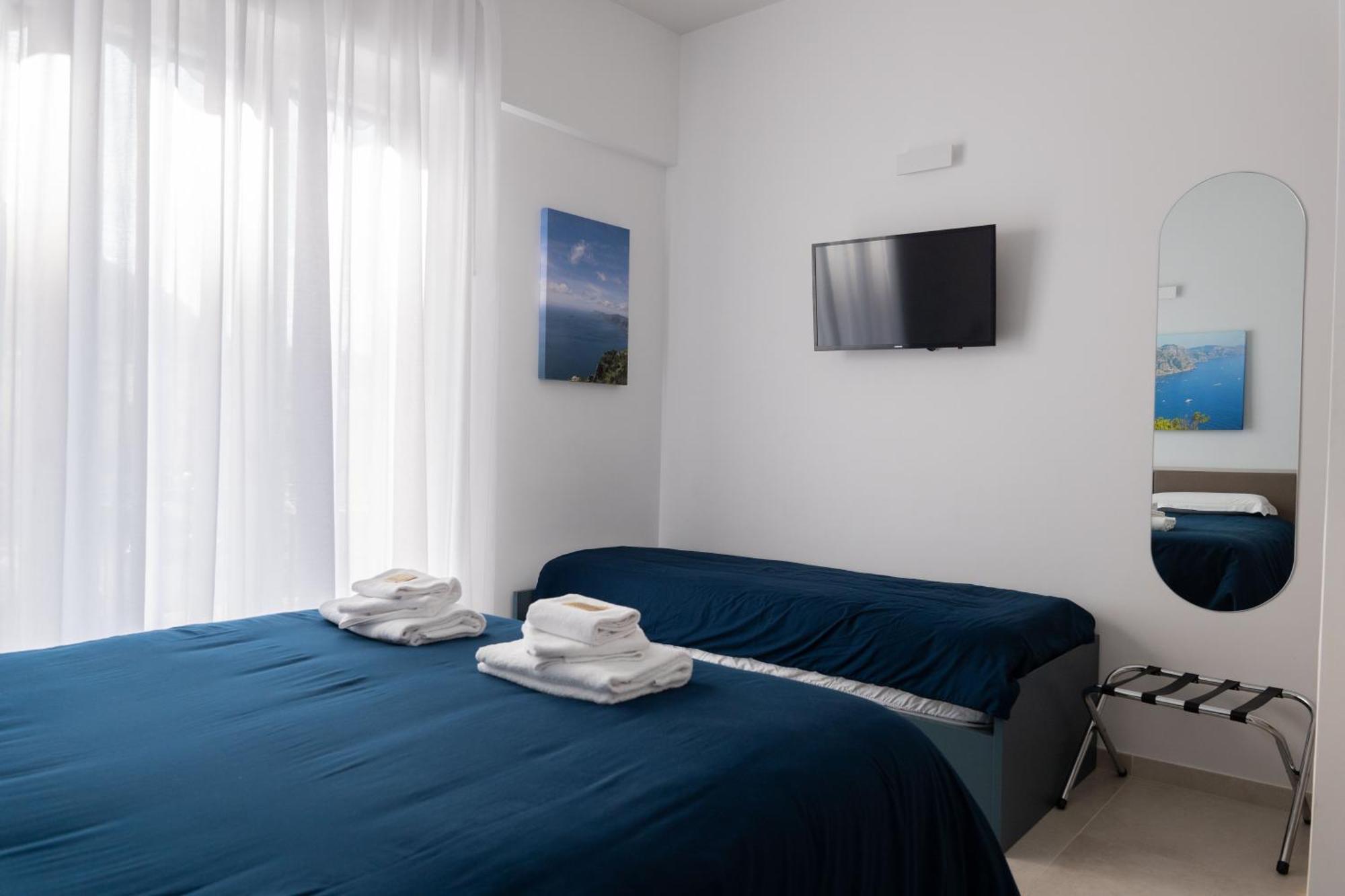 Divina Holiday - Rooms Майори Экстерьер фото