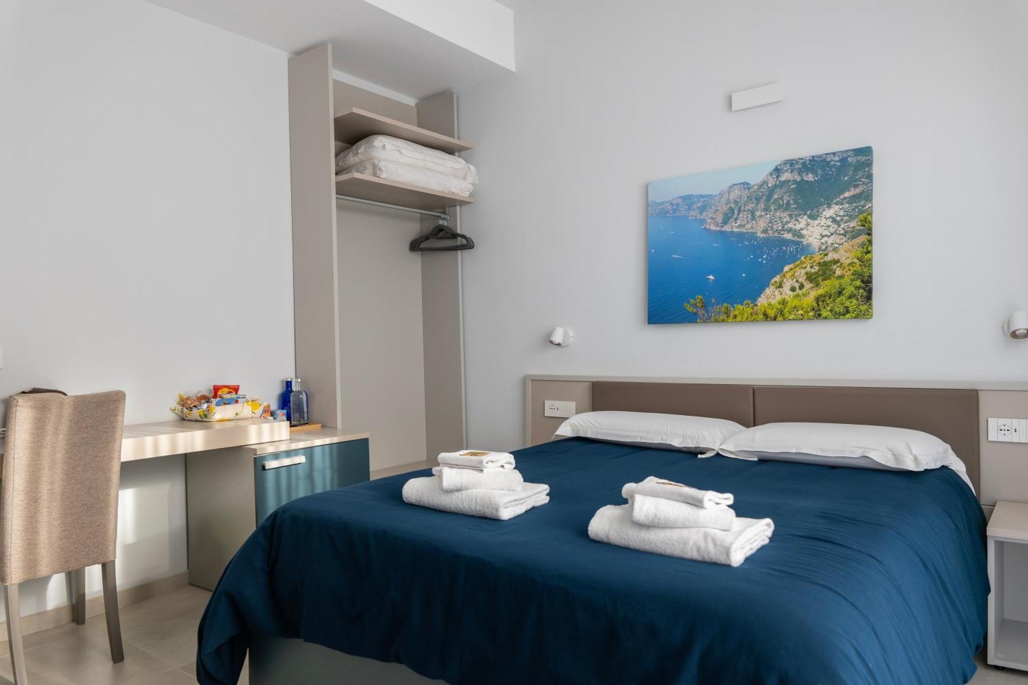 Divina Holiday - Rooms Майори Экстерьер фото